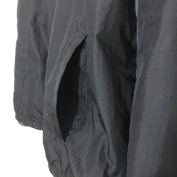 Reebok Windbreaker - Picture 5 of 6